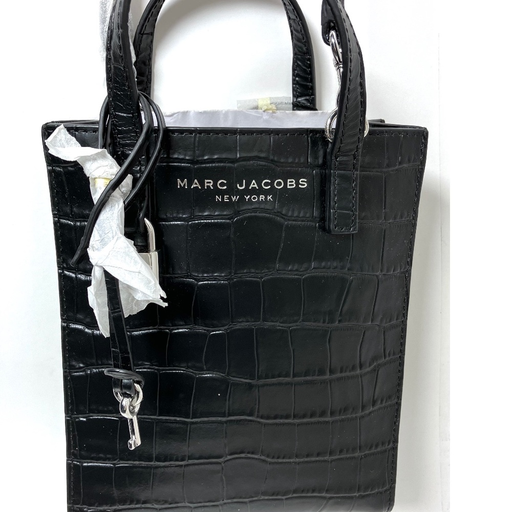 MARC JACOBS SMALL TOTE WITH CROSS STRAP NWT $350.00